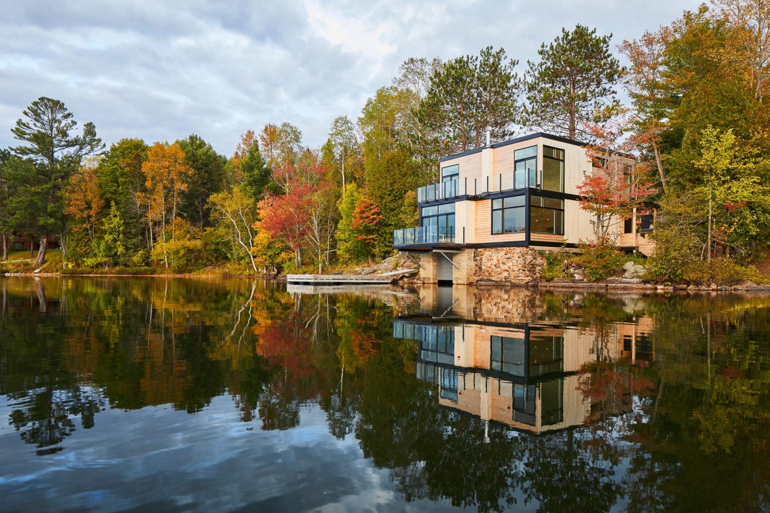 Modern-lakehouse-architecture-250920-221-01-1536x1024-1