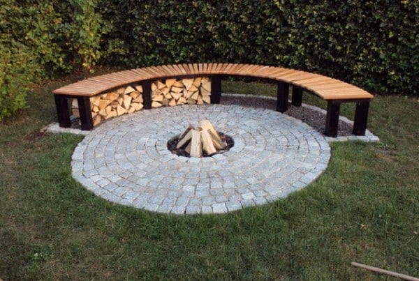 Simple-fire-pit-ideas-1