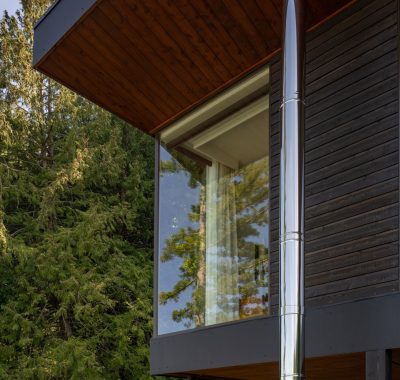 Wittman-estes-aldo-beach-house-hood-canal_dezeen_2364_col_8-scaled-1