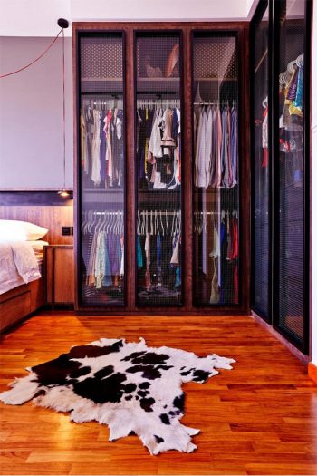 15-ways-to-design-a-space-saving-wardrobe-for-your-singapore-home_0