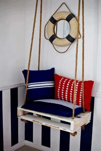 19-cozy-hanging-swing-pallet-furniture-decoration-homebnc