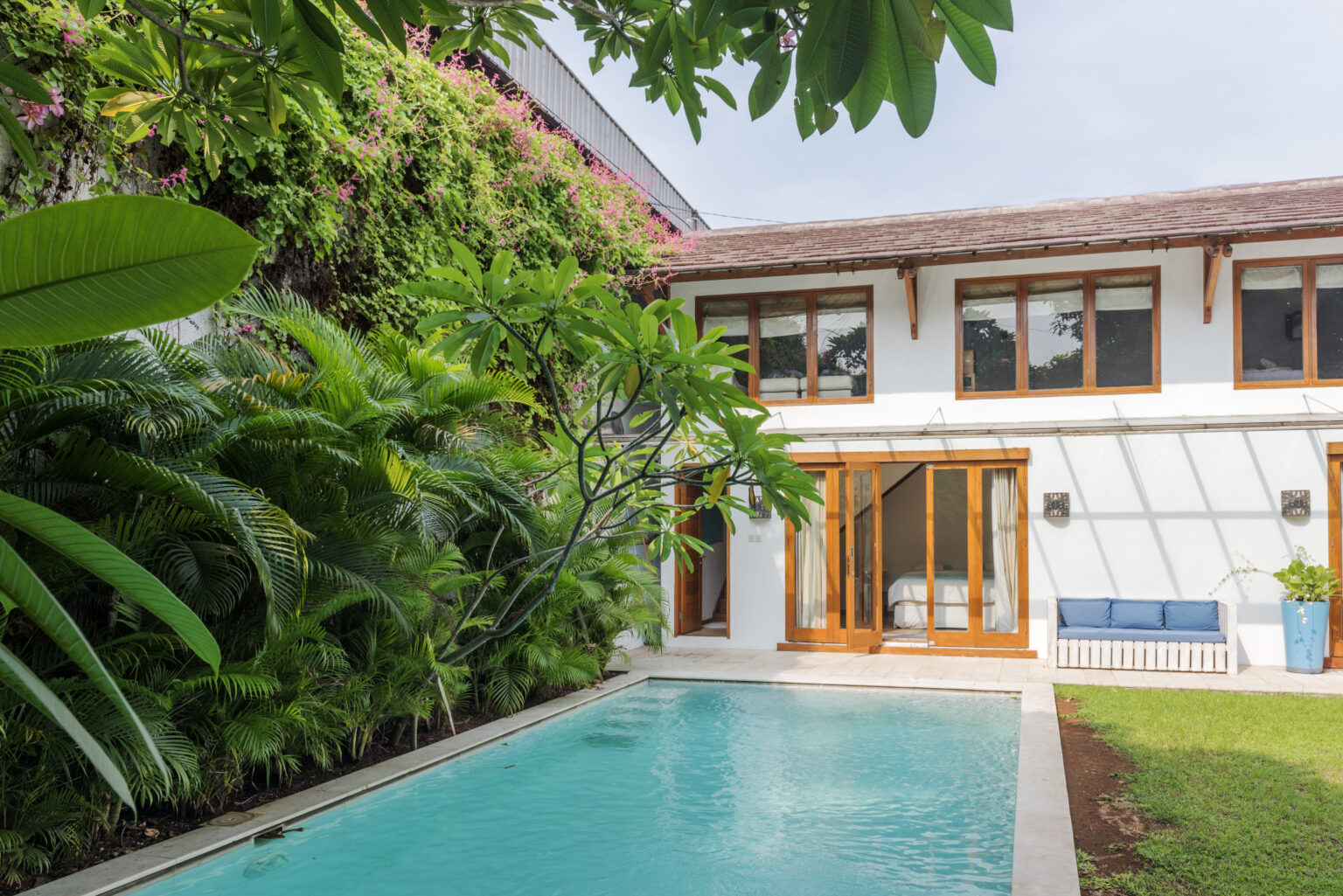 Beautiful house exterior with swimming pool