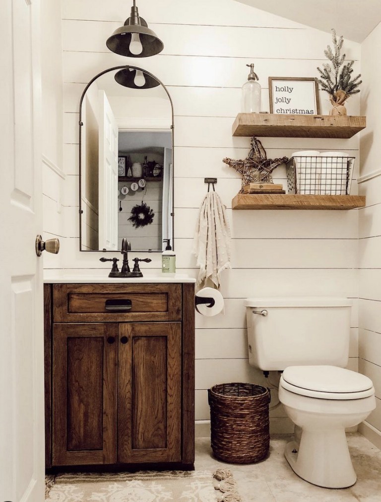 62-easy-farmhouse-bathroom-renovation-designs-for-your-bath-18