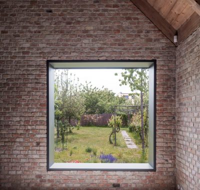 House-v-slovakia-architecture-interiors-martin-skocek_dezeen_2364_col_18-scaled-1