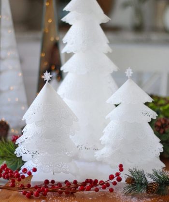 08b-diy-christmas-centerpieces-ideas-homebnc-736x1024-1