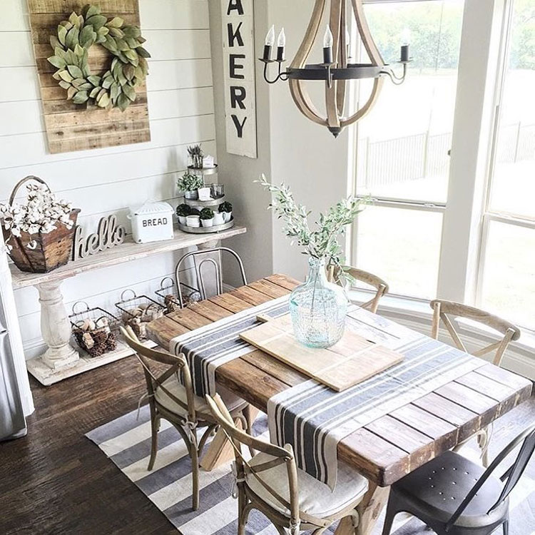 2-beautiful-rustic-farmhouse-kitchen-table-ideas