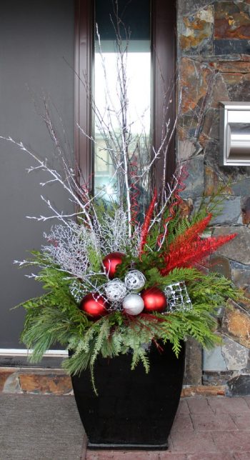 Christmas-decor-your-space-by-design-img_f9216ef9029d10f2_8-6510-1-117807d