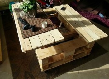 Pallet-coffee-table-with-storage-wonderfuldiy