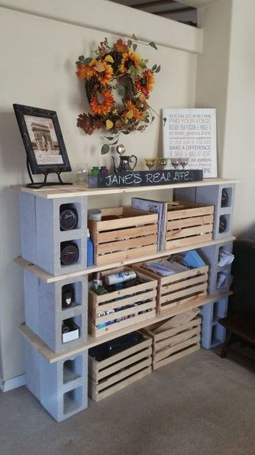 Unique-diy-cinder-block-furniture-decor-ideas42