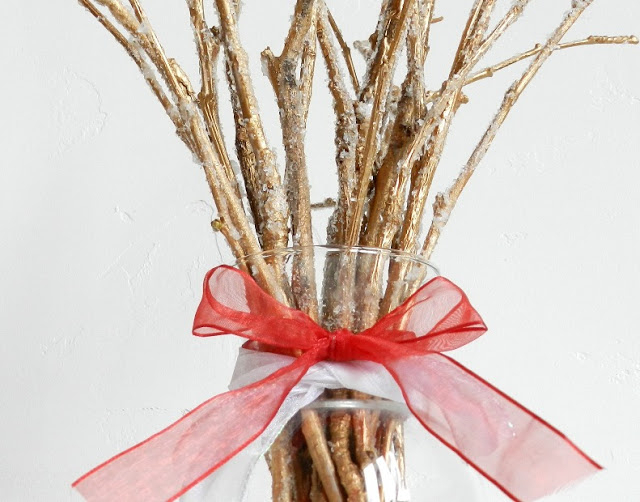 10.-frosted-twig-bouquet