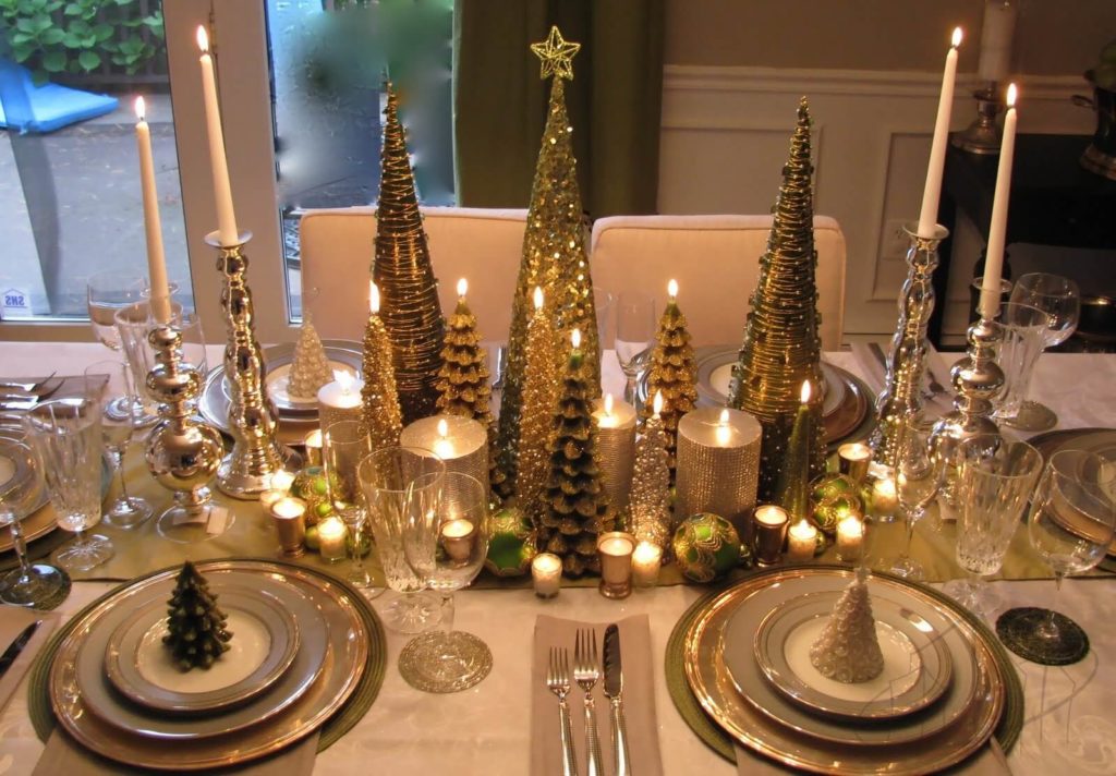 12-christmas-table-decoration-1024x712-1