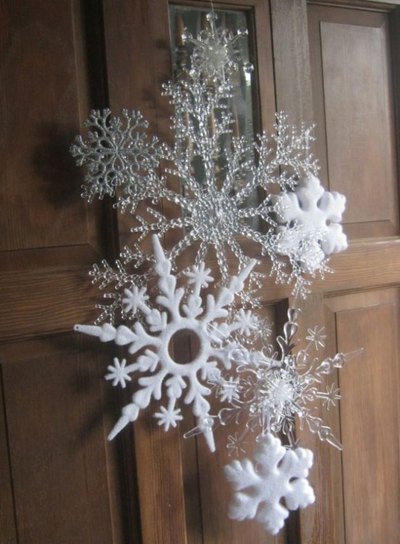 2-winter-door-7-e1453821504352_f_improf_400x544
