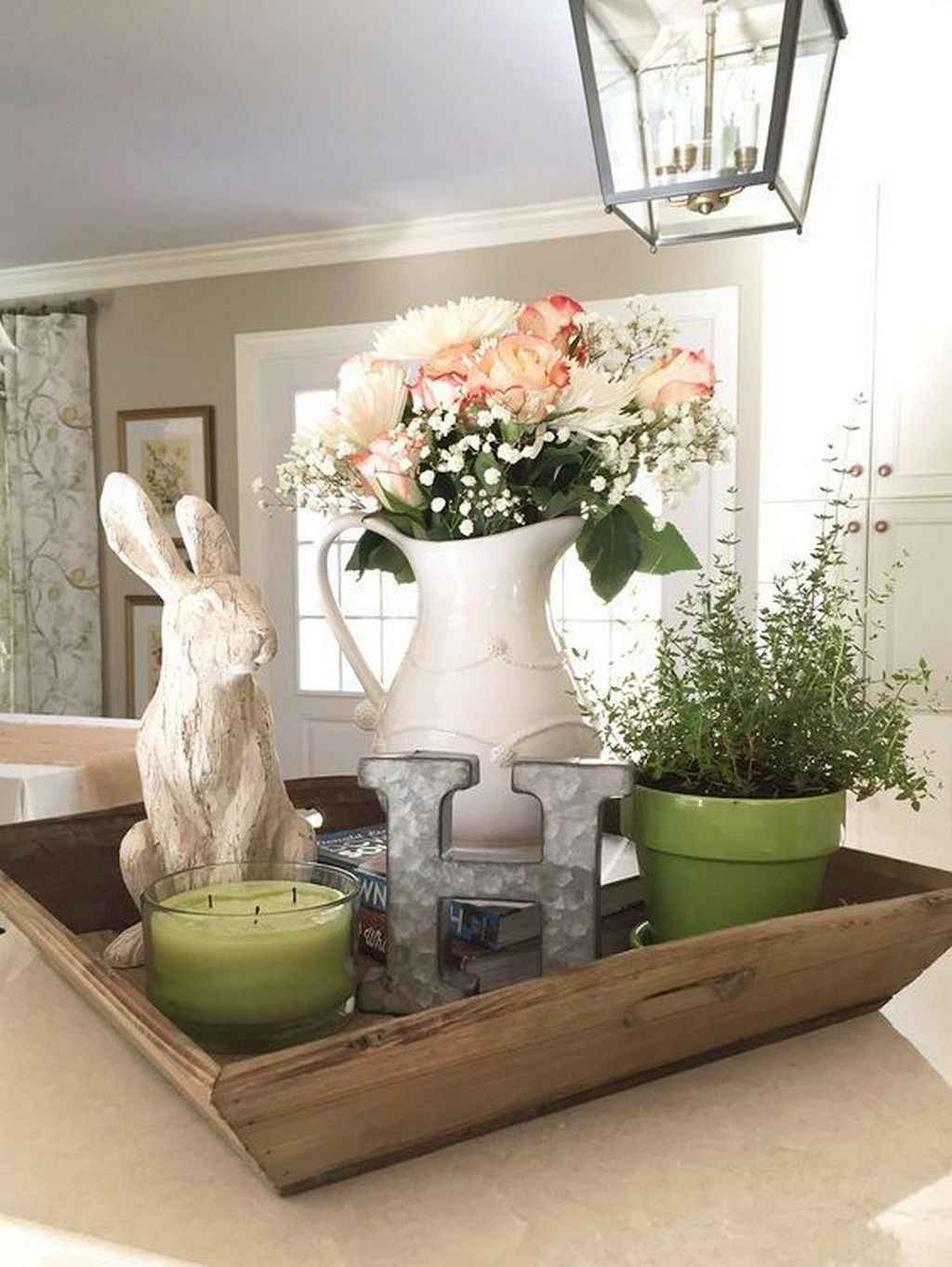67-catchy-farmhouse-spring-decor-ideas