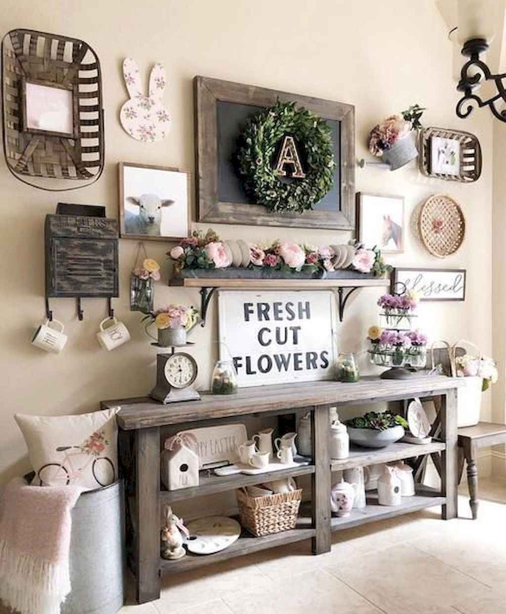70-catchy-farmhouse-spring-decor-ideas