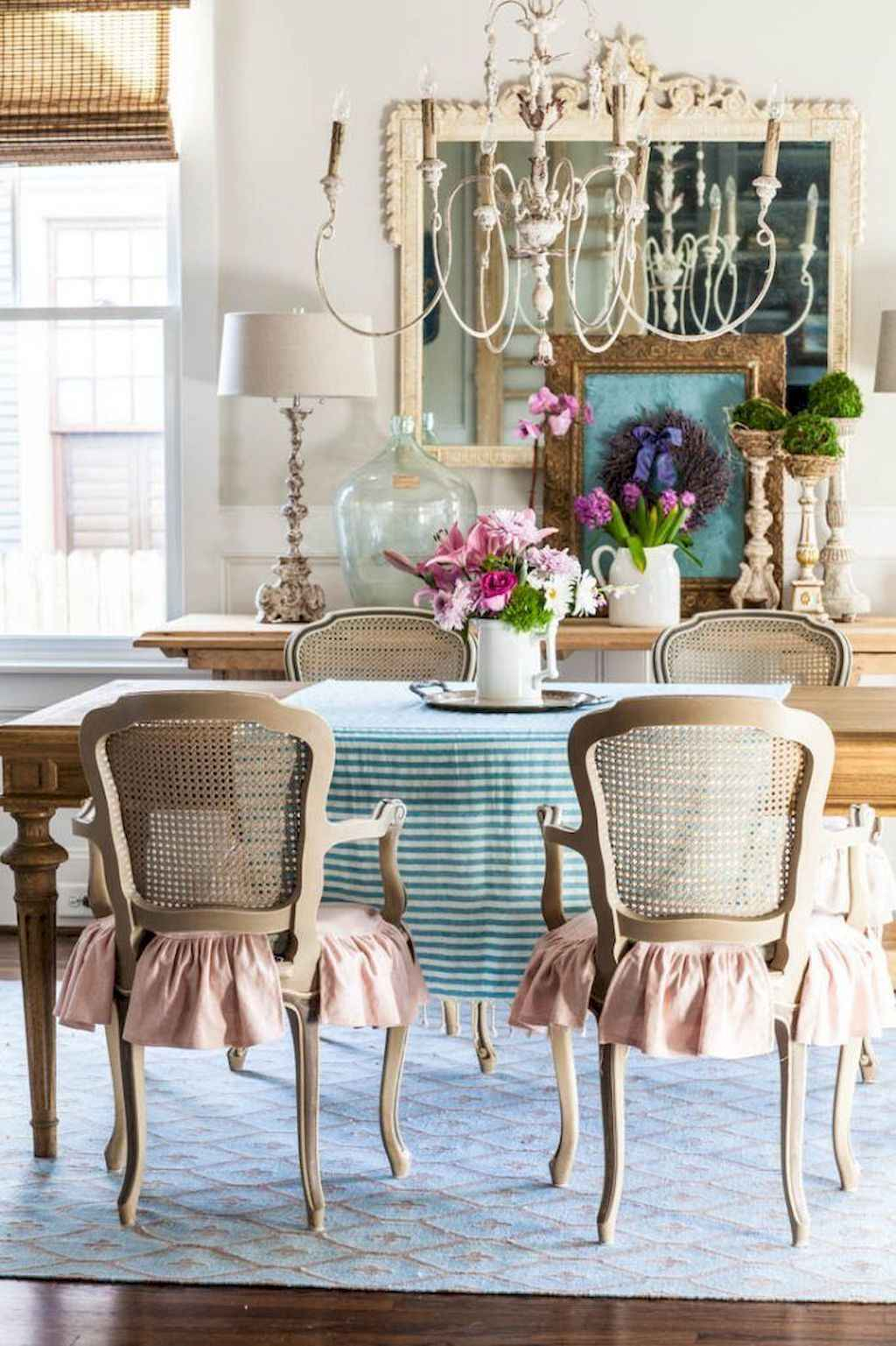 73-catchy-farmhouse-spring-decor-ideas