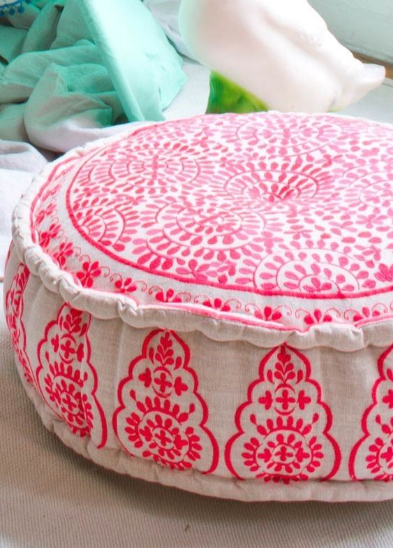 Bohemian-style-floor-cushions-via-bodie-and-fou
