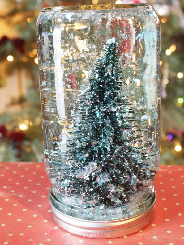 Create-a-mason-jar-snow-globe-lauras-crafty-life_edited