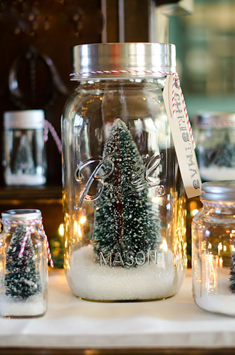 Creative-diy-snow-globe-mason-jars-ideas-77_edited