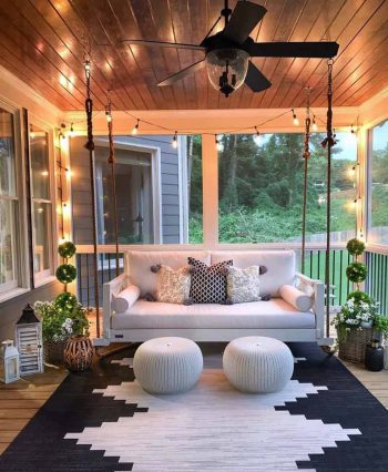 Farmhouse-style-porch-decorating-ideas-03-1-kindesign