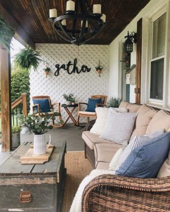 Farmhouse-style-porch-decorating-ideas-23-1-kindesign-768x956-1