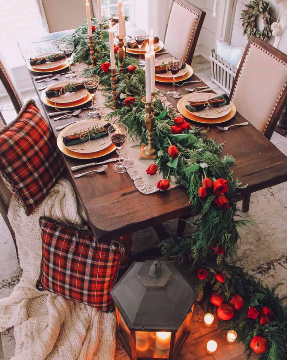 Gorgeous-christmas-table-setting-ideas-03-1-kindesign