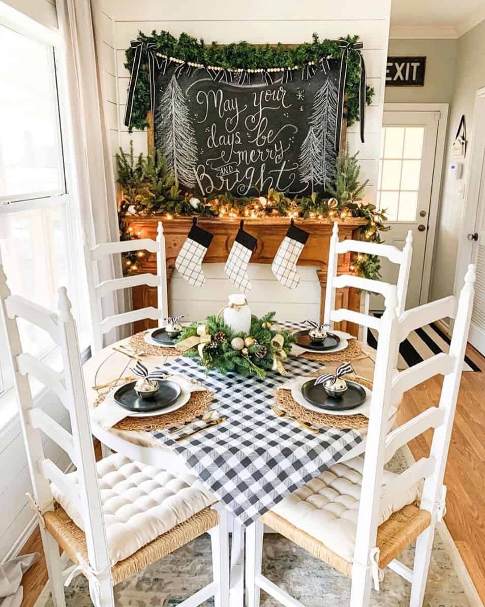 Gorgeous-christmas-table-setting-ideas-10-1-kindesign