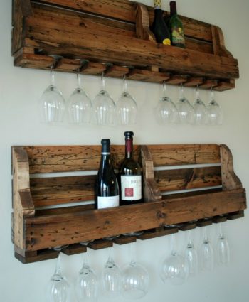 Rustic-pallet-wine-rack