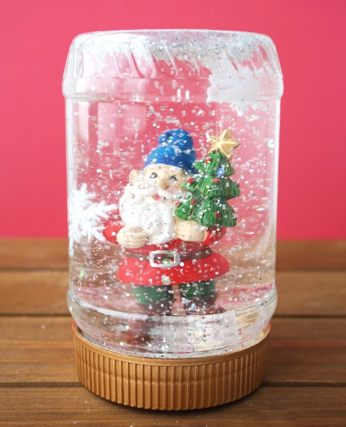 Snowglobe-final
