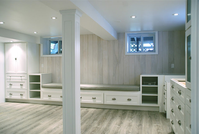 Basement_bench3-ramblingrenovatorsca
