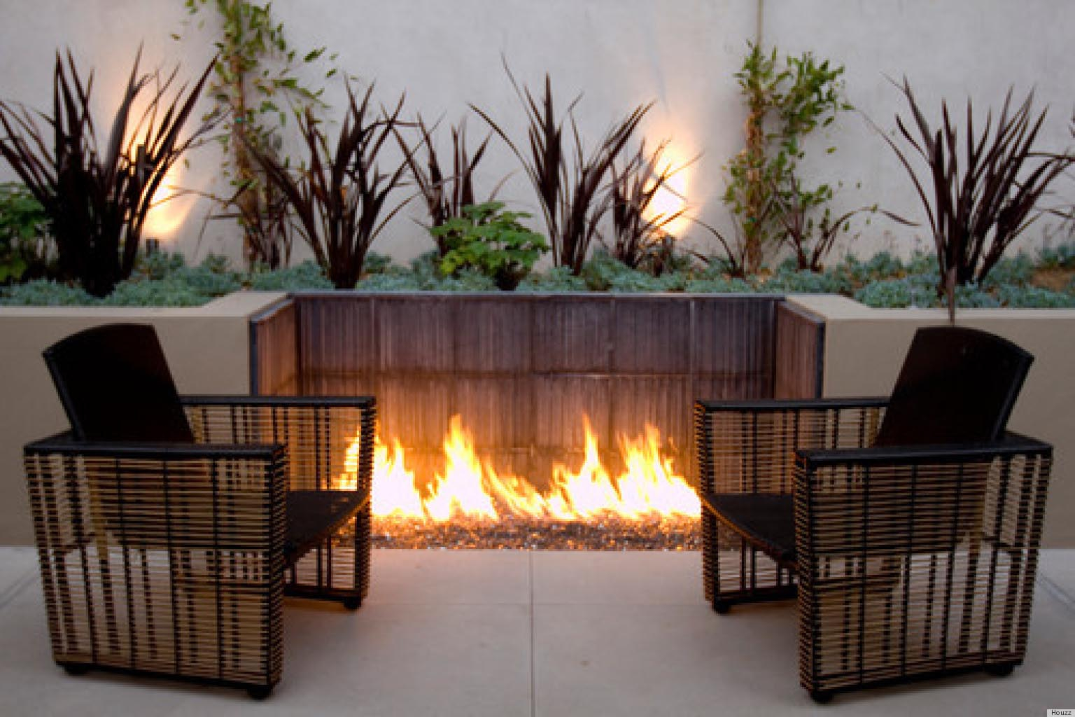 Cool-backyard-fire-pits