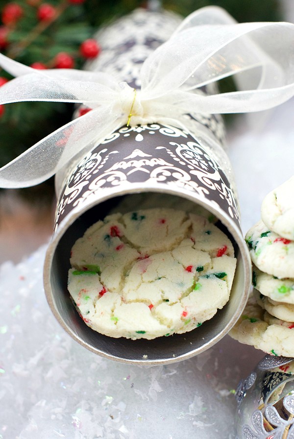 Easy-handmade-homemade-gifts-quick-15-minute-diy-christmas-presents-6