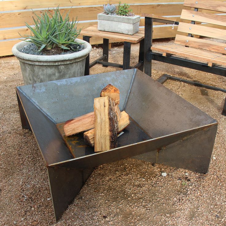 Geometric+steel+fire+pit