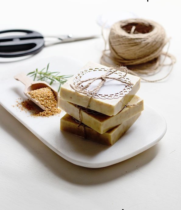 Lifenreflection_rosemary-citrus-melt-and-pour-soap_4