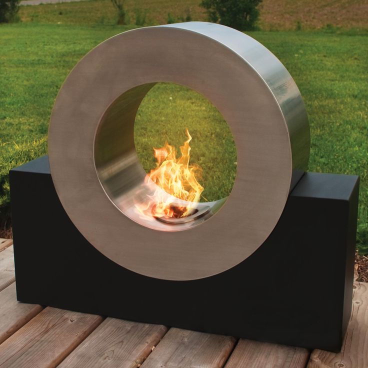 Modern+circular+fire+pit
