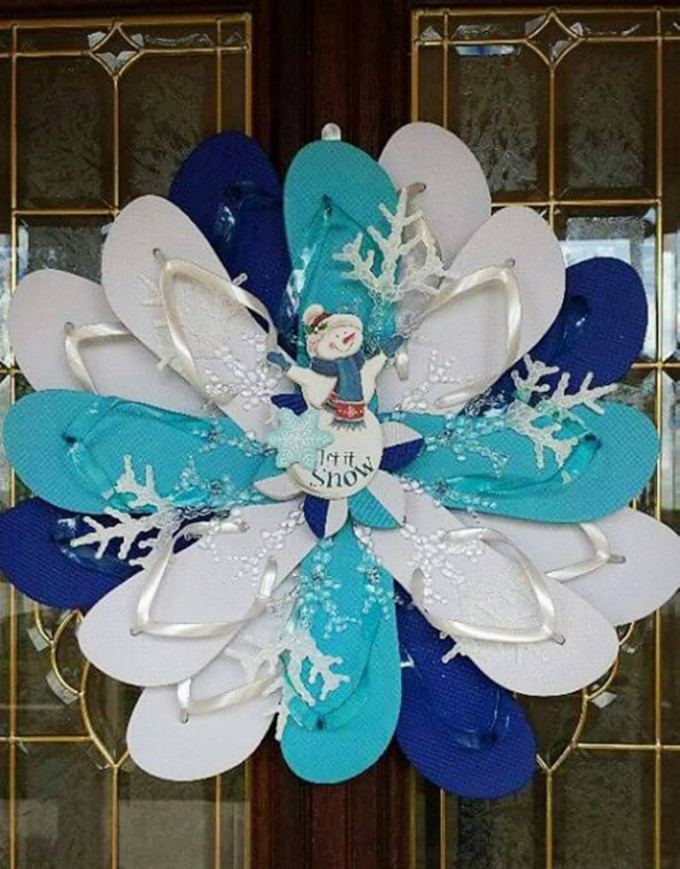 The-best-christmas-wreath-ideas-for-the-holidays-20-680x869-1