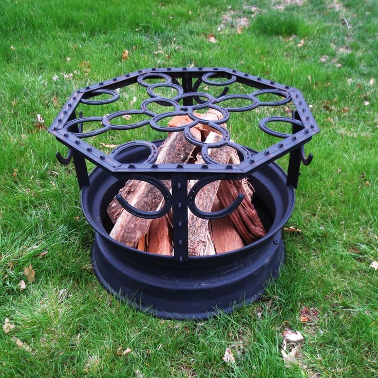 Western+horse+shoe+fire+pit