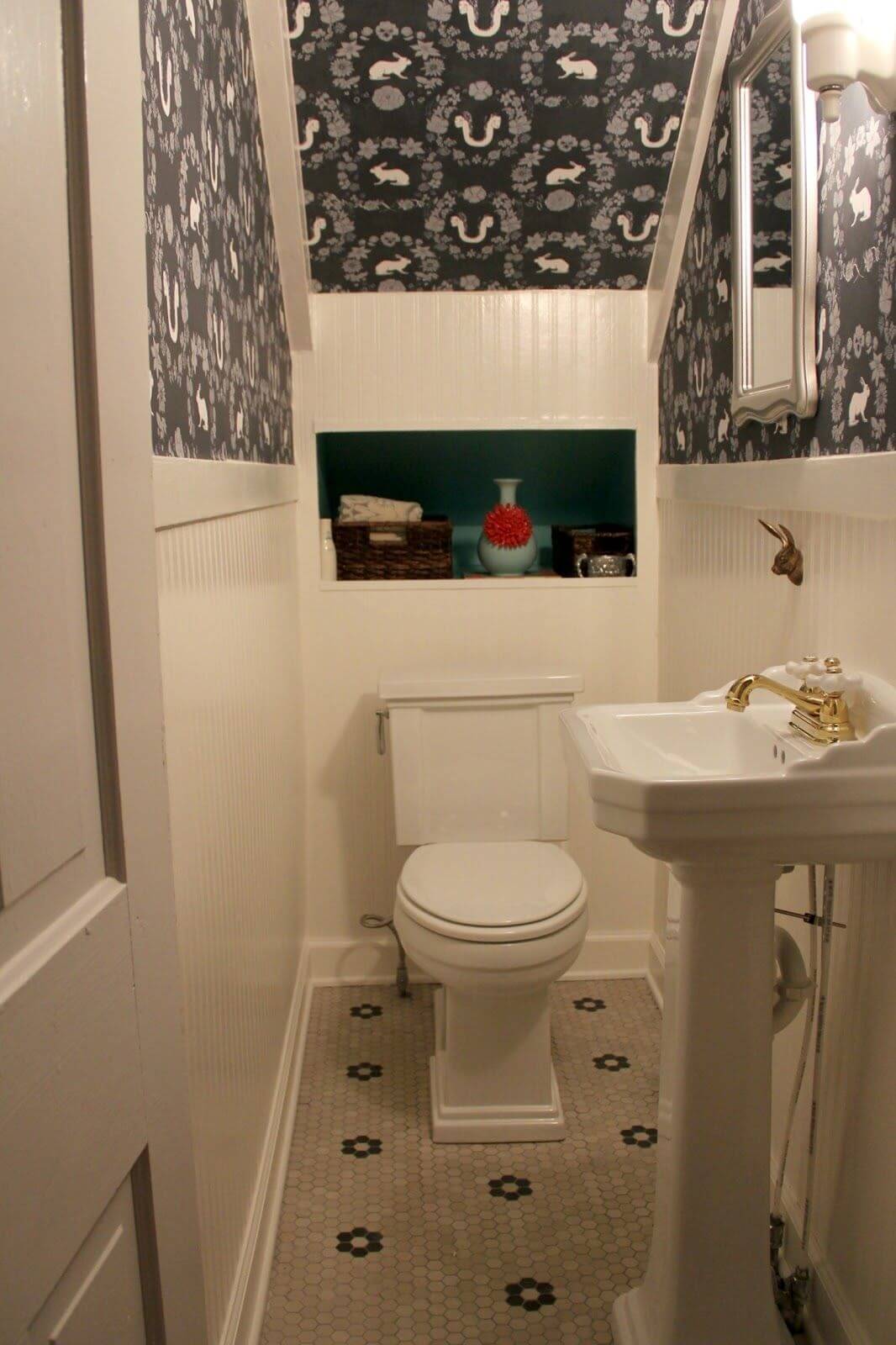 02b-powder-room-ideas-homebnc-v