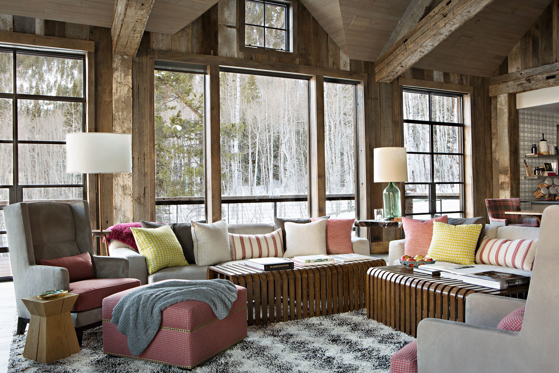 1-rustic-living-room-cluttered-seating