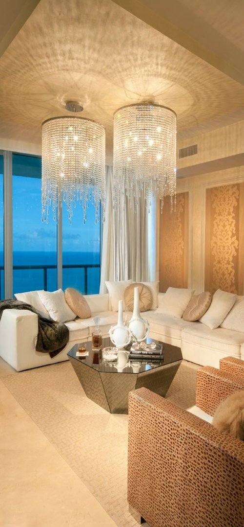 2-opulentlivingroom