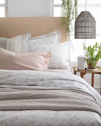 A soft slumber Heavenly Pastel-Inspired Room Ideas That So Excited For Spring