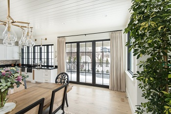 Beautiful spring home decor with faux and fresh greens that anyone will love 4