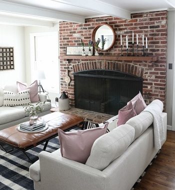 Classic living room decor for spring that easy to copy and affordable 1