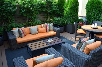 Elegant terrace garden with daunting landscape design to welcome spring 2