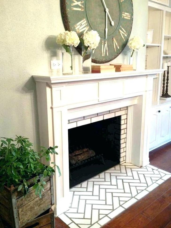 Farmhouse-fireplace-mantel-diy-
