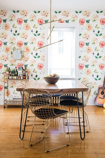 Flower power Wallpaper Ideas To Create Life In Spring Sensation House This Season
