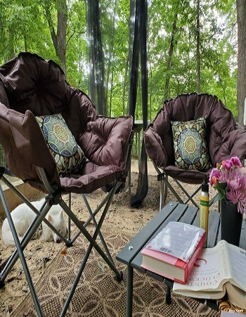 Get an outdoor rug Good-Looking Campsite And Patio Decorating Ideas For All Types Of RVers