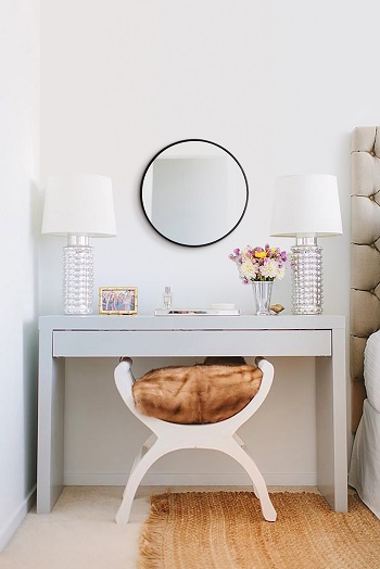 Nightstand and vanity Appealing Modern Bedroom Furniture Ideas To Create Favorite Space