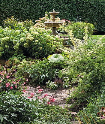 Pretty pink garden for an easy and elegant garden color theme 2