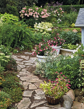 Pretty pink garden for an easy and elegant garden color theme 4
