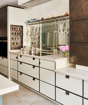 Retro style kitchen Innovative Kitchen Design Ideas That Are All Bang On Trend 2021